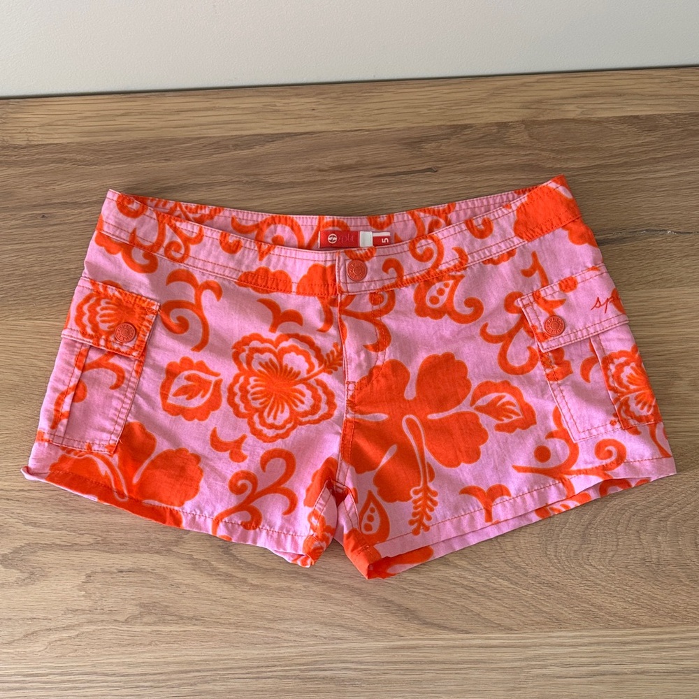Split Pink and Orange Floral Women's Cargo Shorts